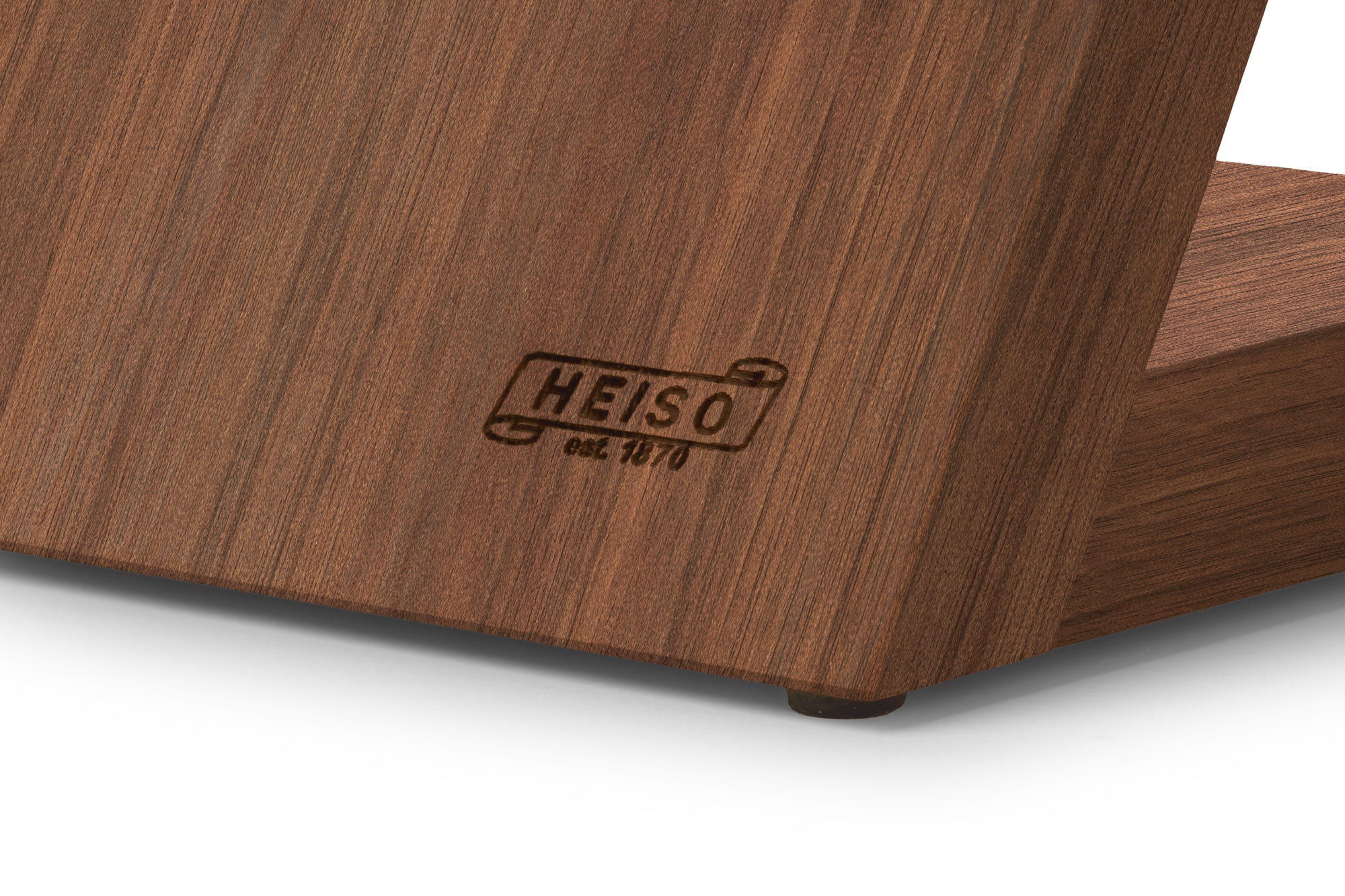 Kompakter, magnetischer Messerblock Walnuss